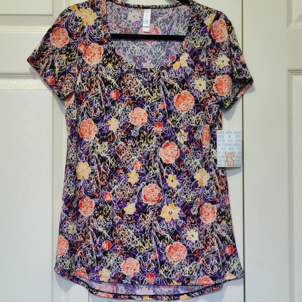 NWT Floral Print Yellow Coral Purple Black LuLaRoe Classic T Size XS